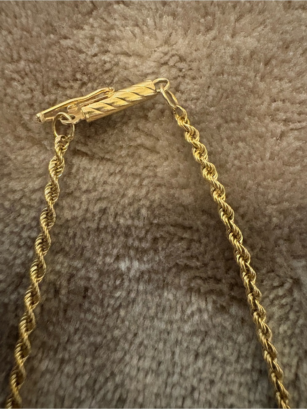 14k Gold Rope Chain Necklace for Women - Elegant Everyday Layering - Picture 3 of 7